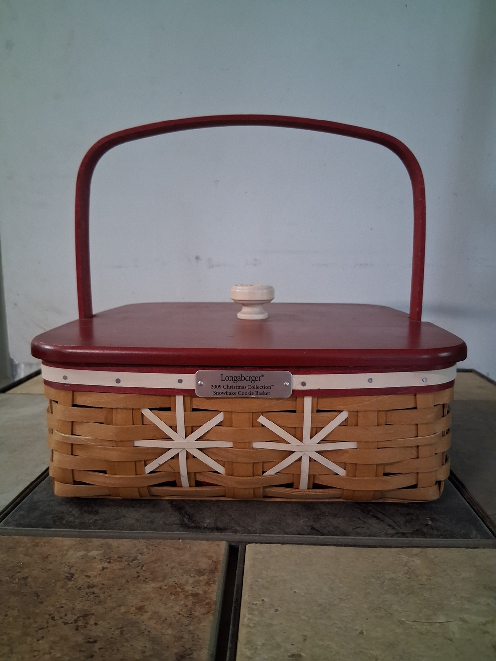 Longaberger Snowflake Cookie Basket with Red Lid
